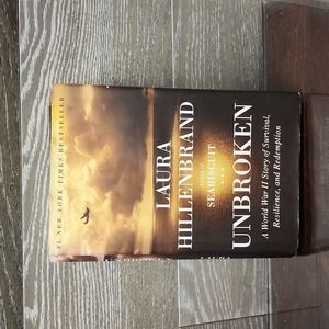 Unbroken by Laura Hillenbrand world War 2 story of survival resilience and redem